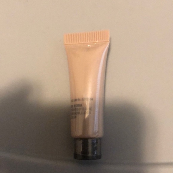 5FOR$25 OR FREE W$40 PURCHASE Ulta MatteEye Primer - Picture 2 of 2